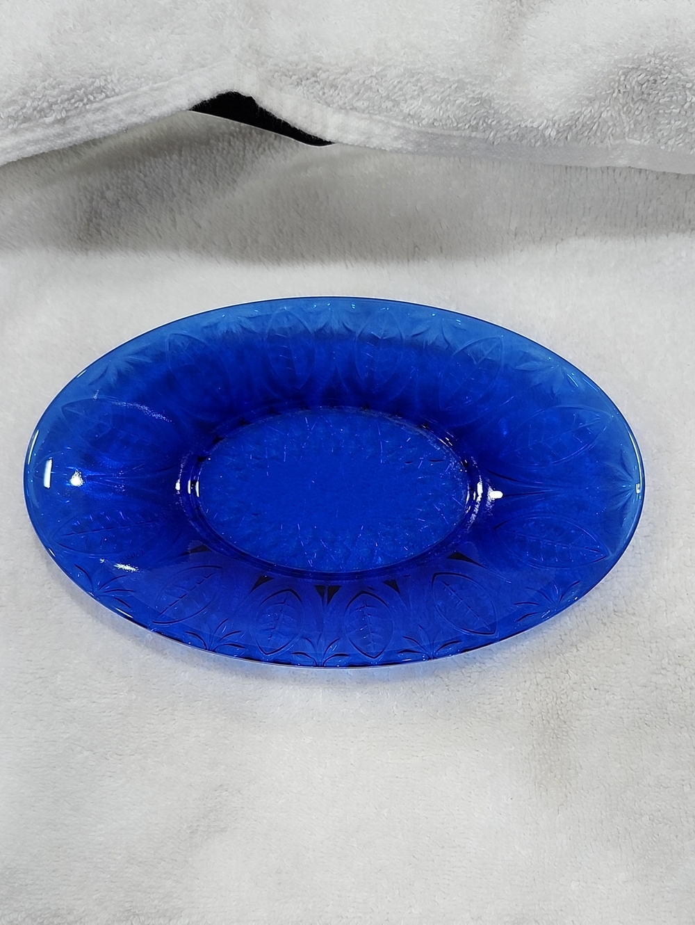 Vintage Avon Royal Sapphire Cobalt Blue Glass Gravy Boat Underplate